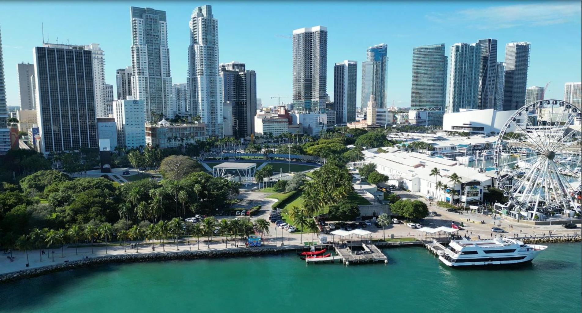 Private Room Near Miami Airport - Free Parking - 01 Ngoại thất bức ảnh